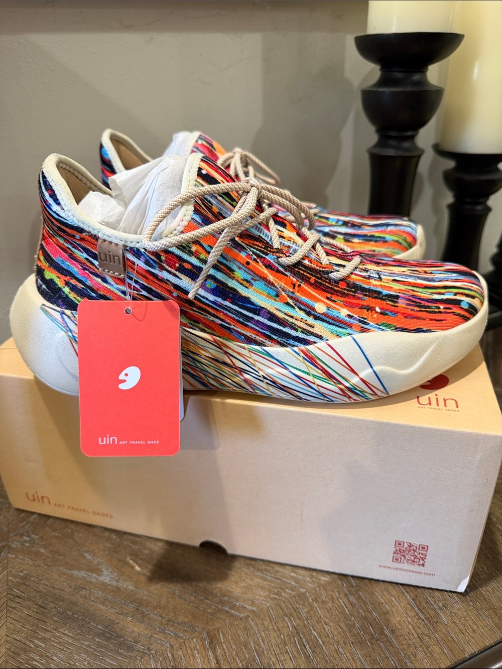 UIN Multicolor women’s Sneakers Sz 8.5
